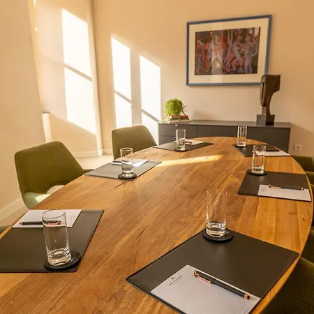 Deinhard's Отель Бернкастель-Кюс