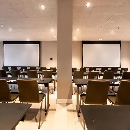 Отель Deinhard's *