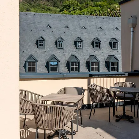 Deinhard's * Бернкастель-Кюс