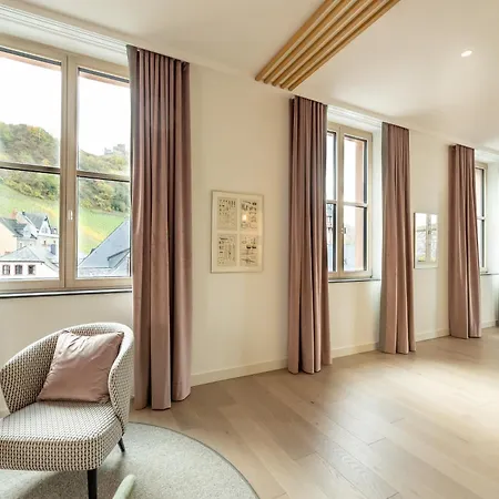 Deinhard's * Бернкастель-Кюс