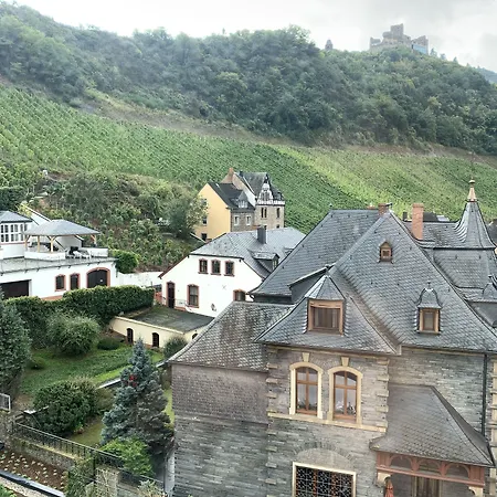 Отель Deinhard's Бернкастель-Кюс